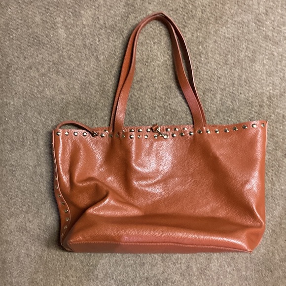Beautiful clean LAGGO bag 💯 leather - Picture 2 of 8